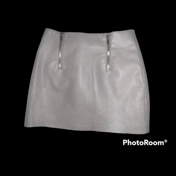Forever 21 Leather Skirt - Picture 1 of 1